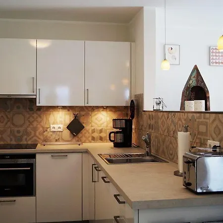 Waldfischer * هوهفاخت
